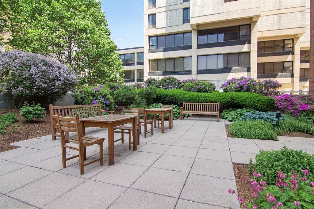 931 Massachusetts Ave # 902, Cambridge MA 02139 photo 13