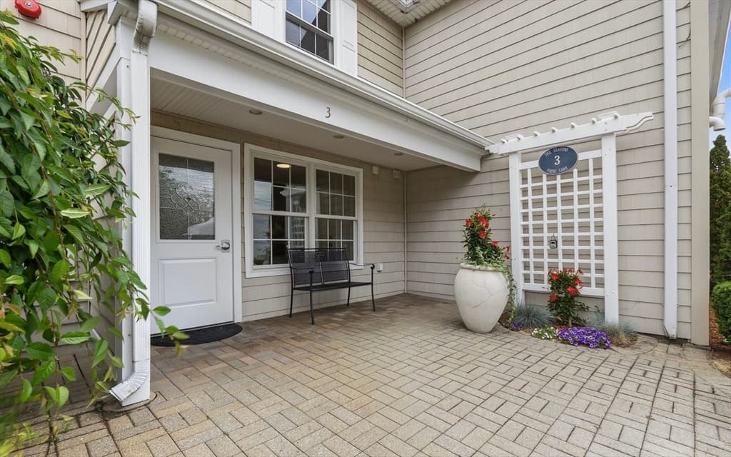 3 Pirmi Lane # 4, Gloucester MA 01930