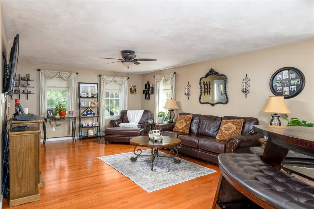 Single Family Residence at 248 Pleasantdale Road, Rutland MA 01543, photo 10 of 28