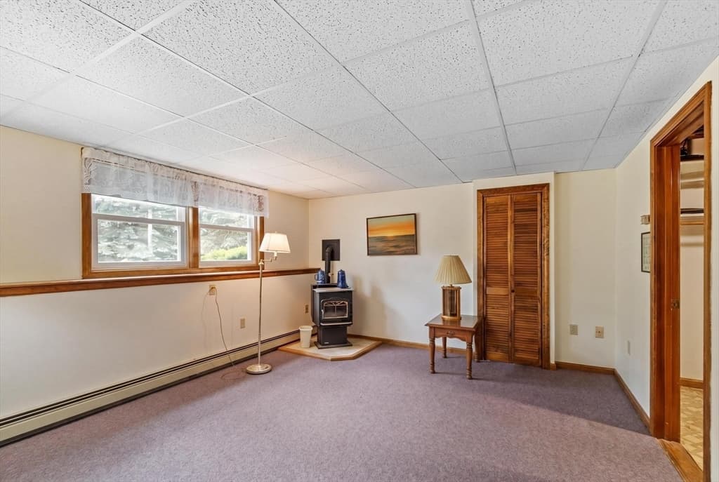 386 Sherbert Road, Ashburnham MA 01430 photo 8