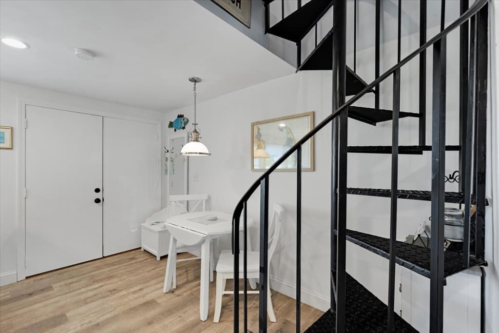 405 Lower County Rd # 6A, Harwich MA 02646 photo 16