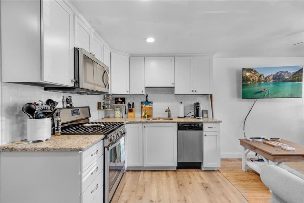 405 Lower County Rd # 6A, Harwich MA 02646 photo 3