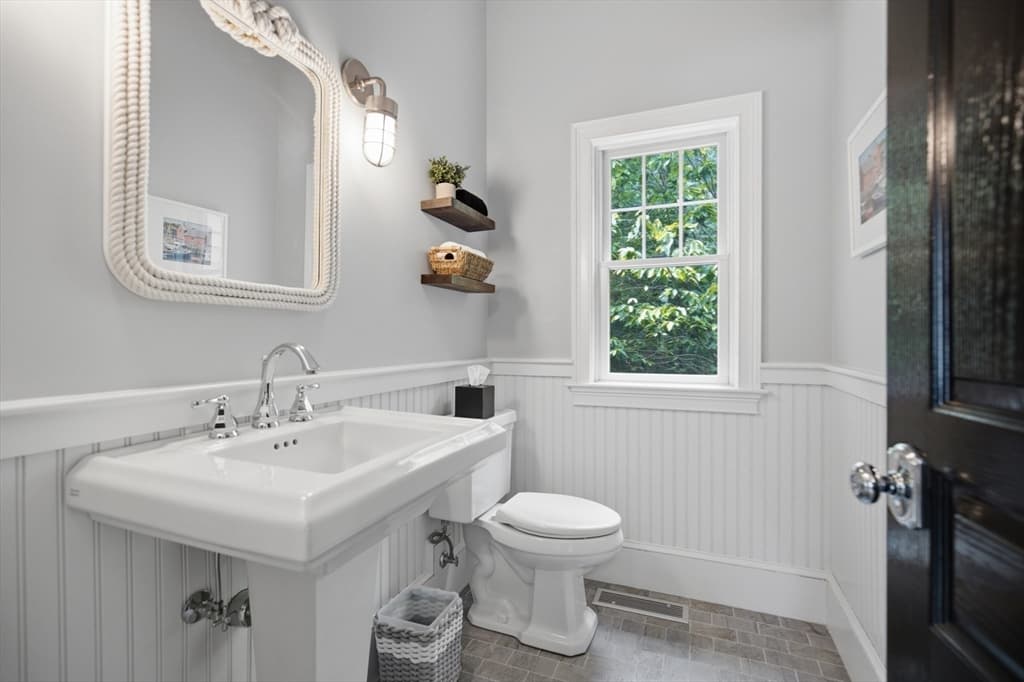 202 R Prospect Street, Easton MA 02334 photo 16