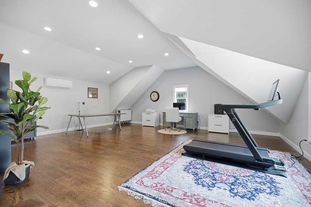 202 R Prospect Street, Easton MA 02334 photo 33