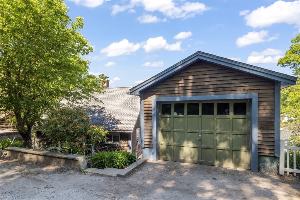 34 Lake Sargent Dr, Leicester MA 01524 photo 31