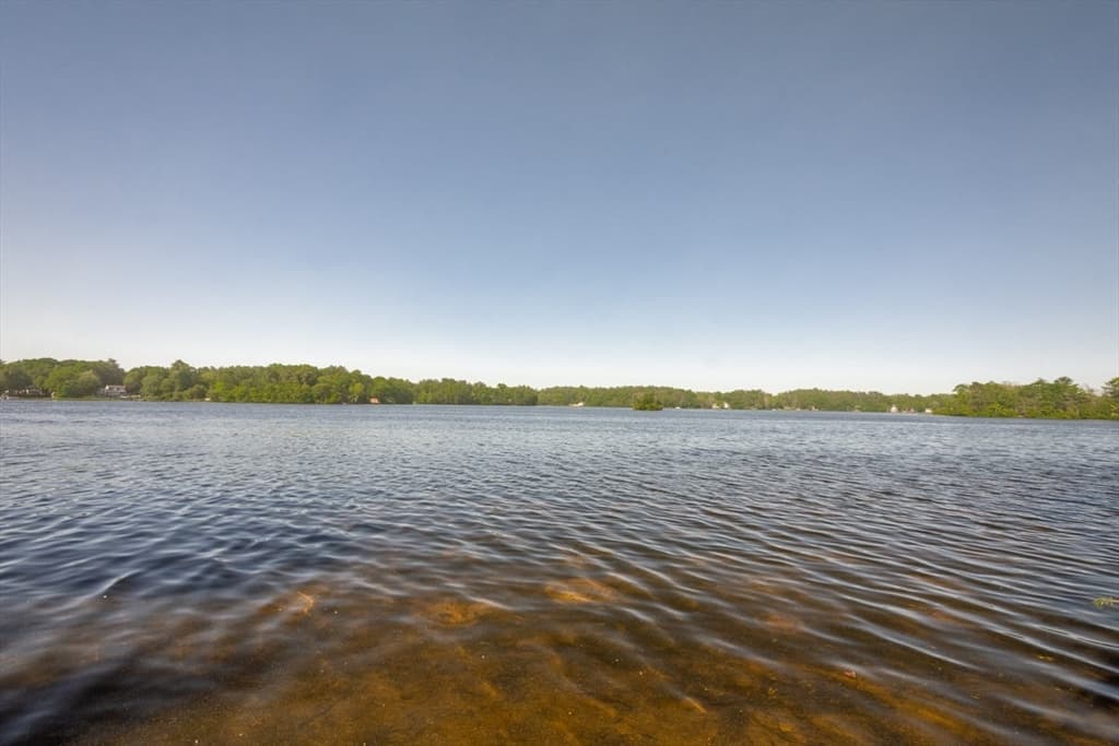Condominium at 254 Lakeside Road # 254, Hanson MA 02341, Hanson, photo 25 of 42