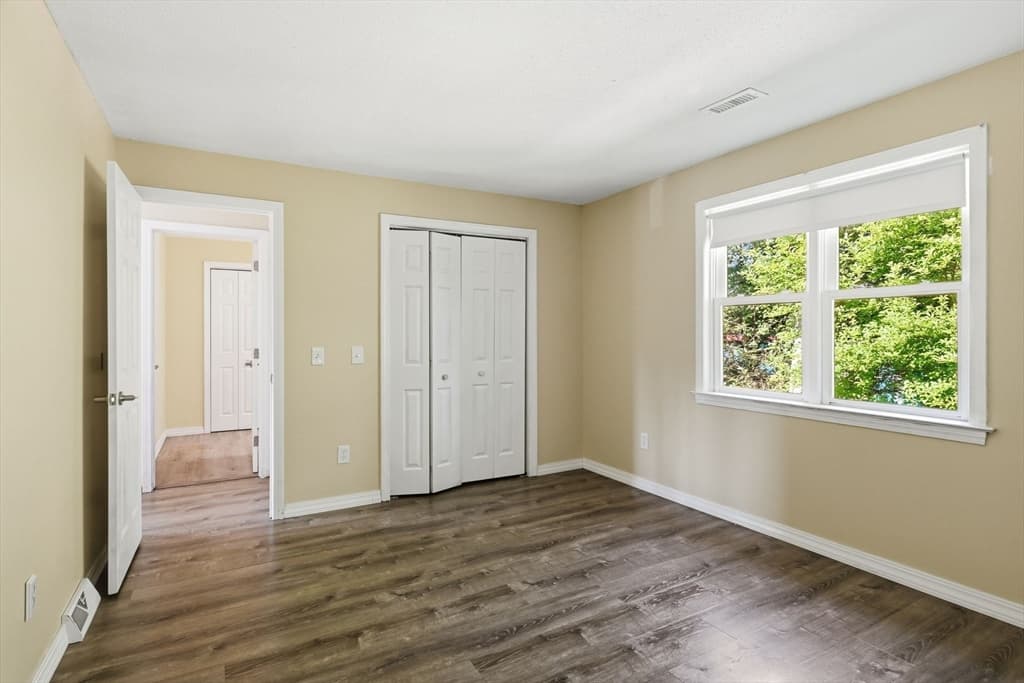 53 Luden St, Springfield MA 01118 photo 22