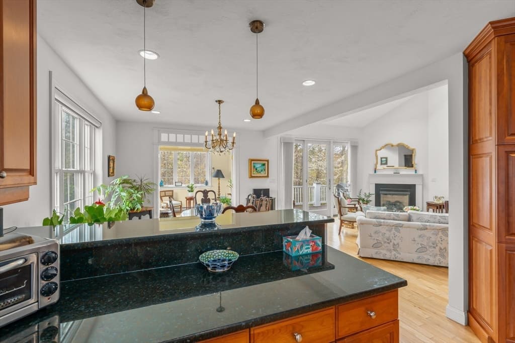 Condominium at 60 Caldwell Farm Rd # 60, Newbury MA 01922, Newbury, photo 12 of 40