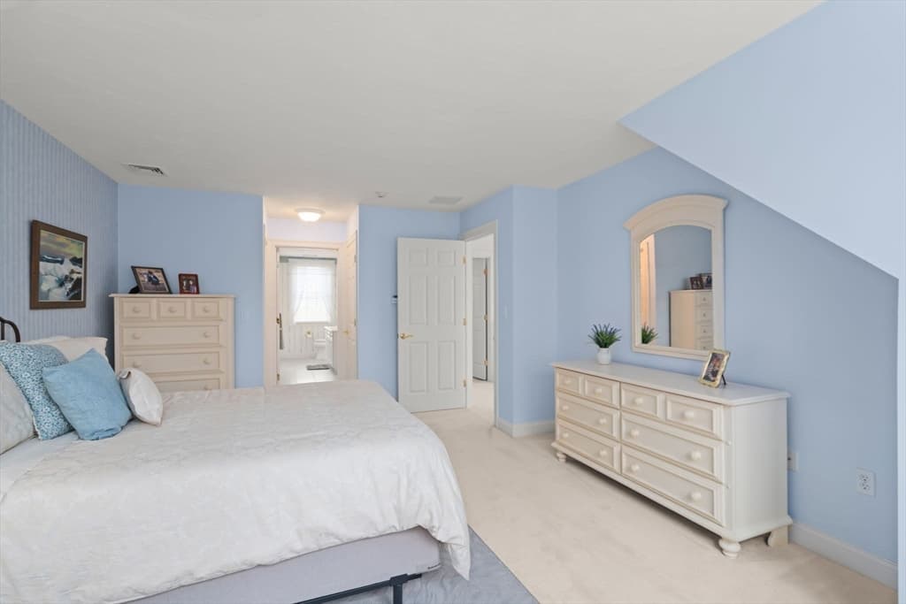 Condominium at 60 Caldwell Farm Rd # 60, Newbury MA 01922, Newbury, photo 24 of 40