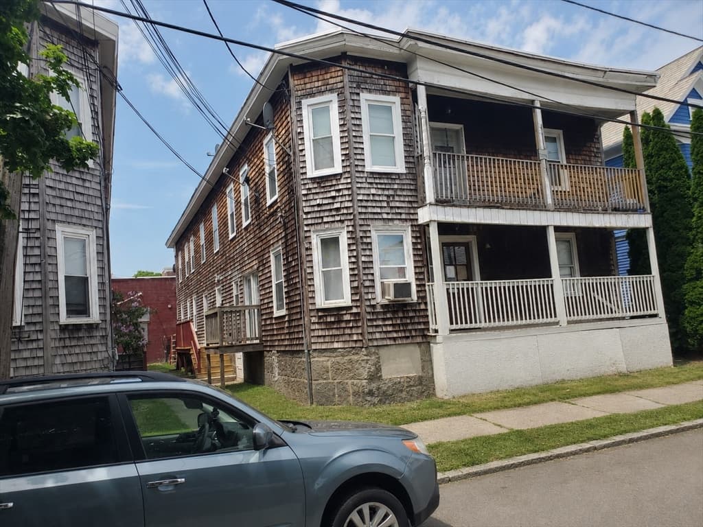 Condominium at 36 Perkins St # 3, Salem MA 01970, Salem, photo 2 of 12