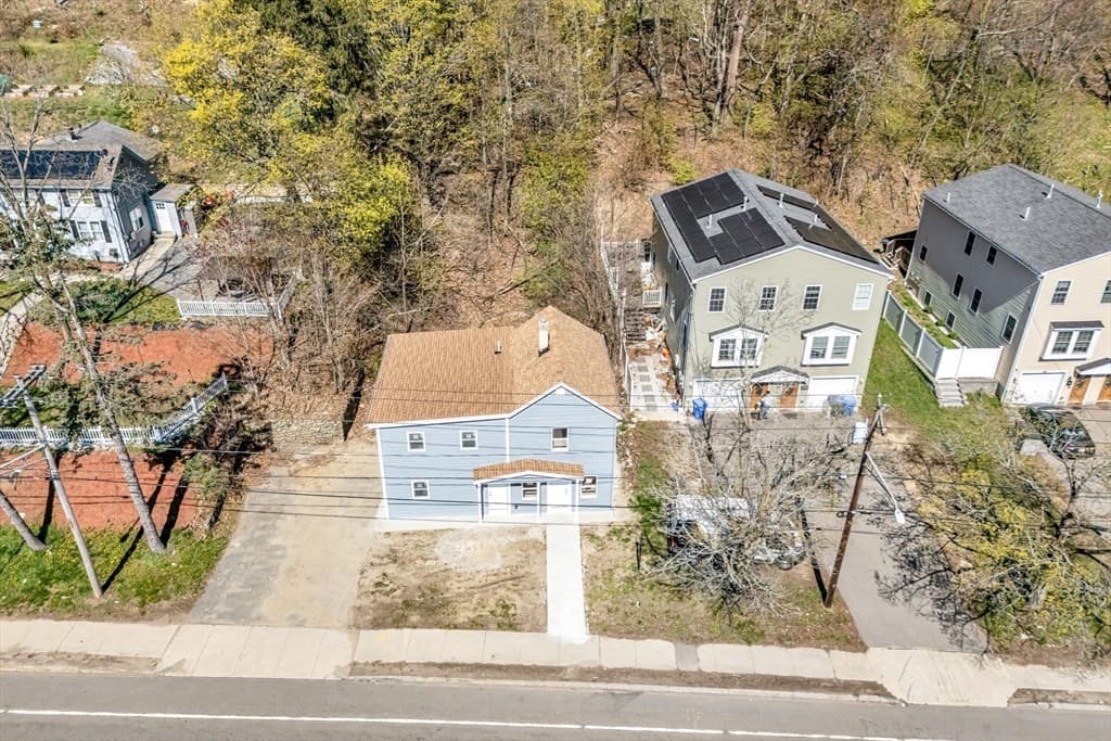 70 Marston Street, Lawrence MA 01841 photo 10