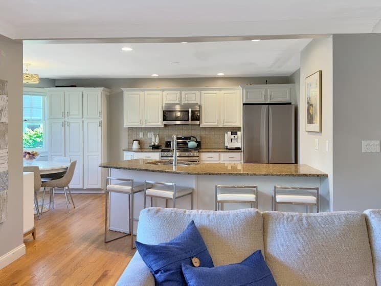 13 Green St, Newton MA 02458 photo 5