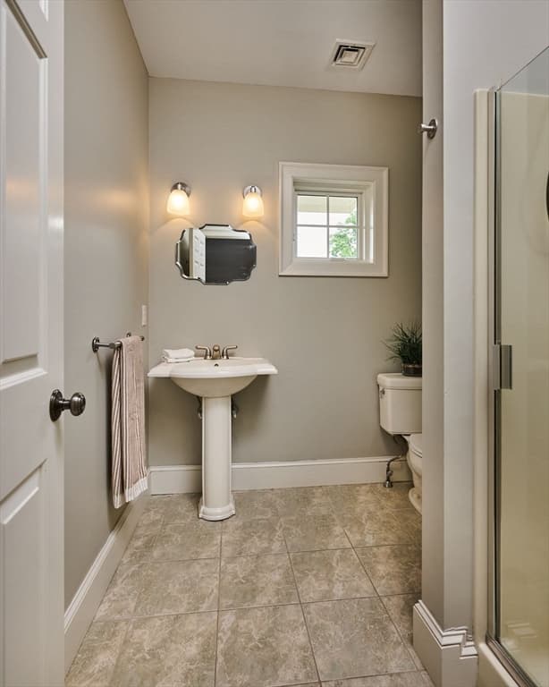 46 Sovereign Way, Northampton MA 01062 photo 32