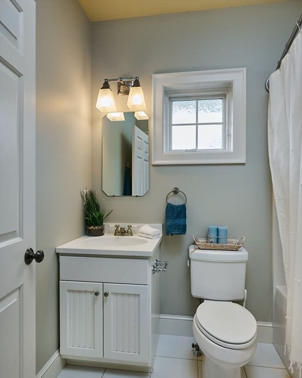 46 Sovereign Way, Northampton MA 01062 photo 29