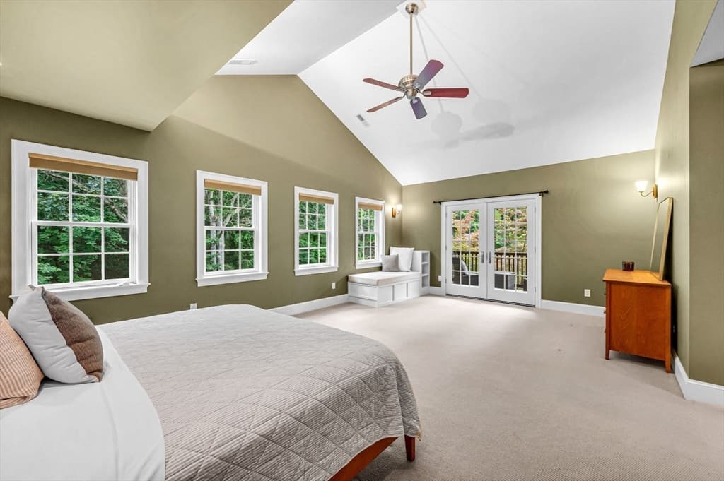 46 Sovereign Way, Northampton MA 01062 photo 21
