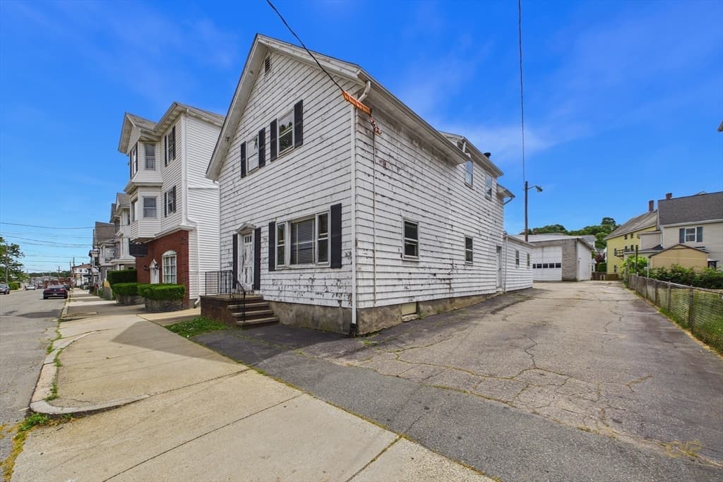 1395-1405 N Main St, Fall River MA 02720 photo 4