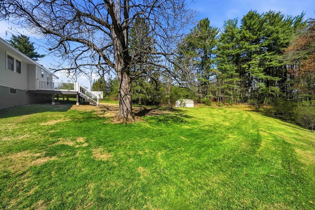 Single Family Residence at 99 Pond St, Salem NH 03079, Salem, photo 5 of 29