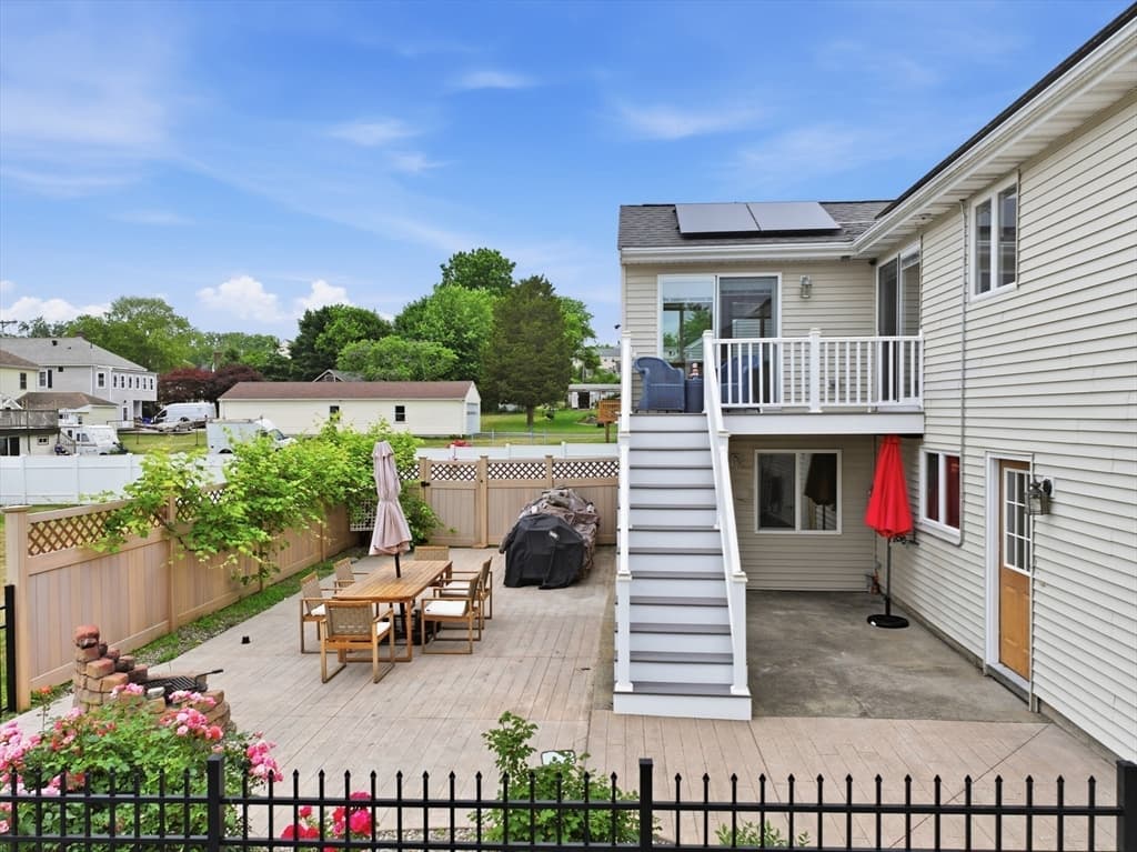 12 Lawrence St, Milford MA 01757 photo 33