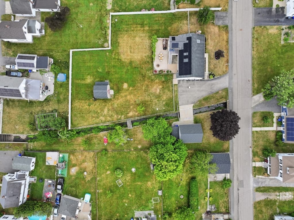 12 Lawrence St, Milford MA 01757 photo 37