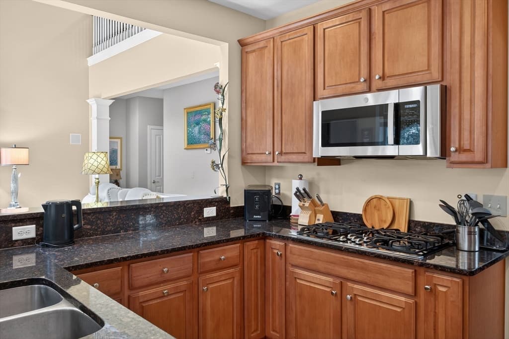 Single Family Residence at 22 Picket Fence, Plymouth MA 02360, photo 23 of 38