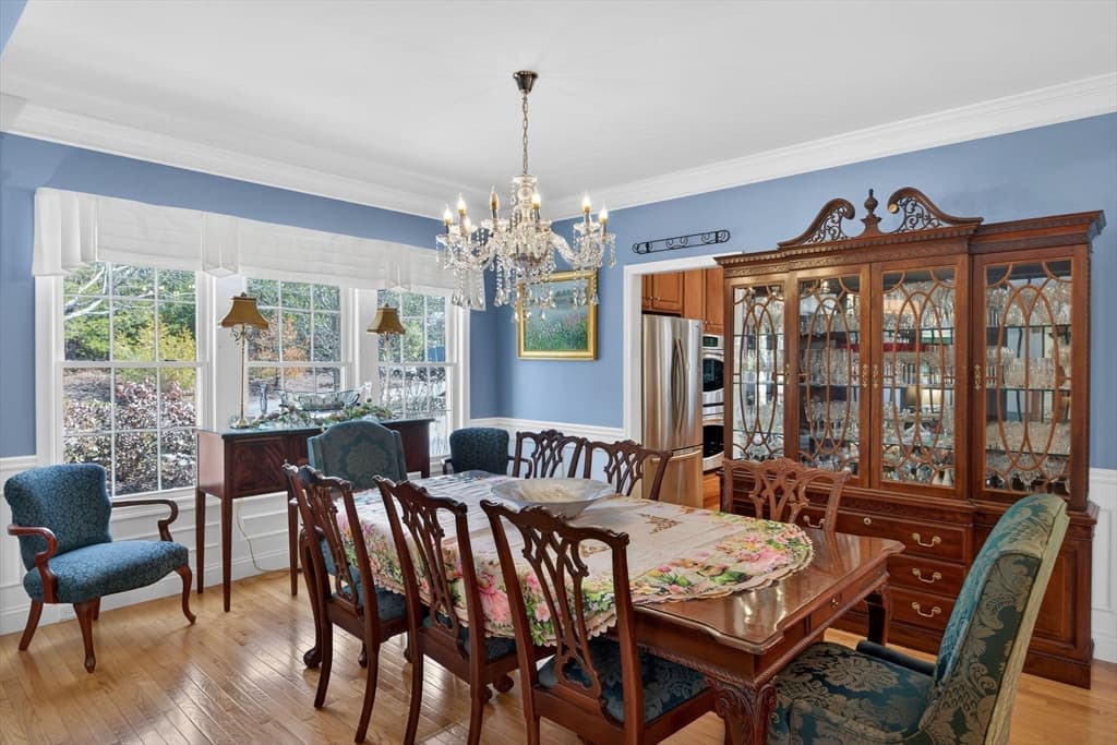 Single Family Residence at 22 Picket Fence, Plymouth MA 02360, photo 13 of 38