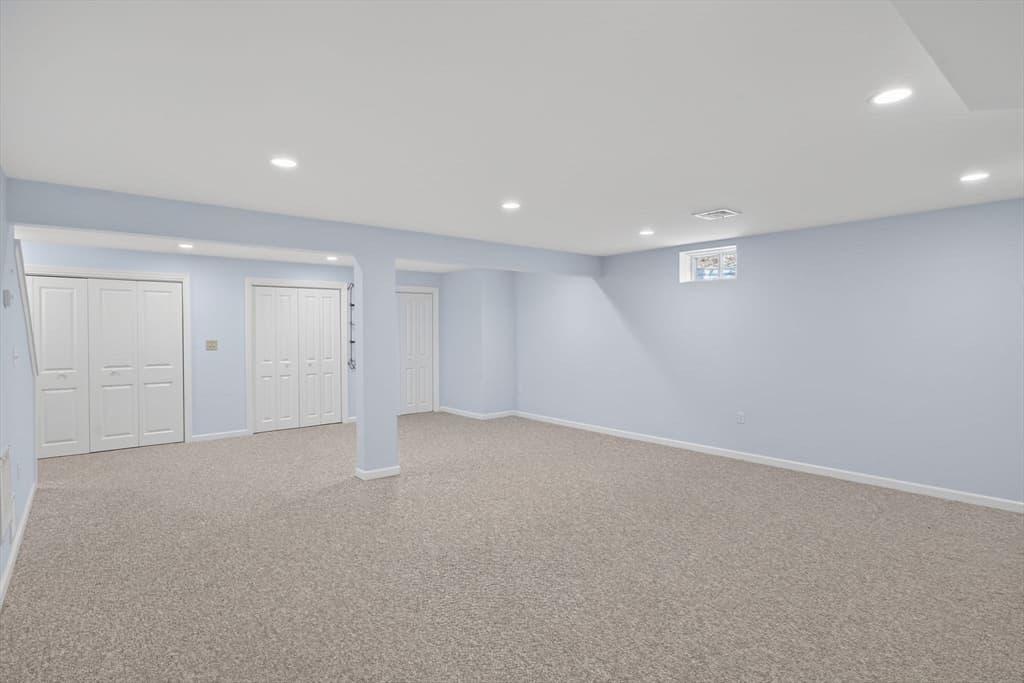 Single Family Residence at 22 Picket Fence, Plymouth MA 02360, photo 31 of 38