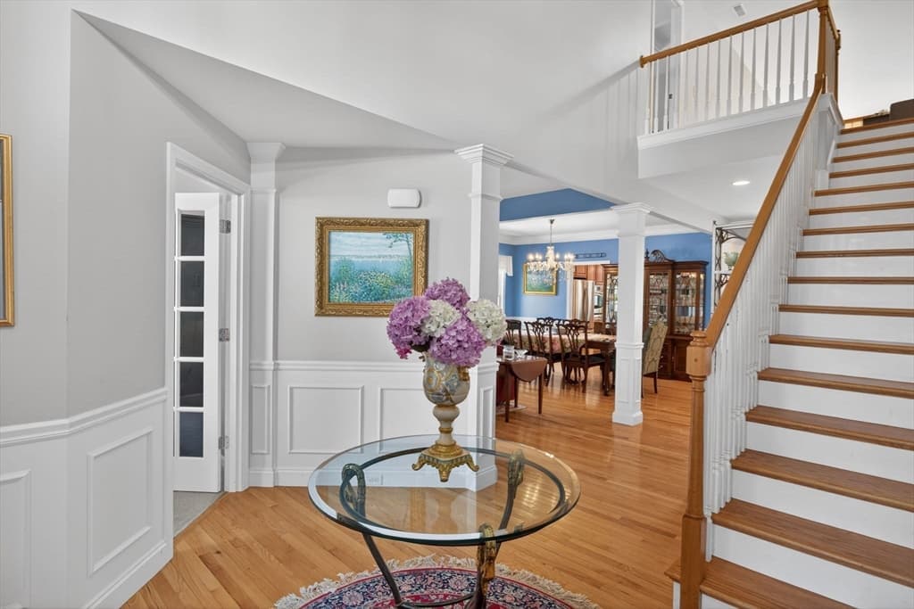 Single Family Residence at 22 Picket Fence, Plymouth MA 02360, photo 8 of 38