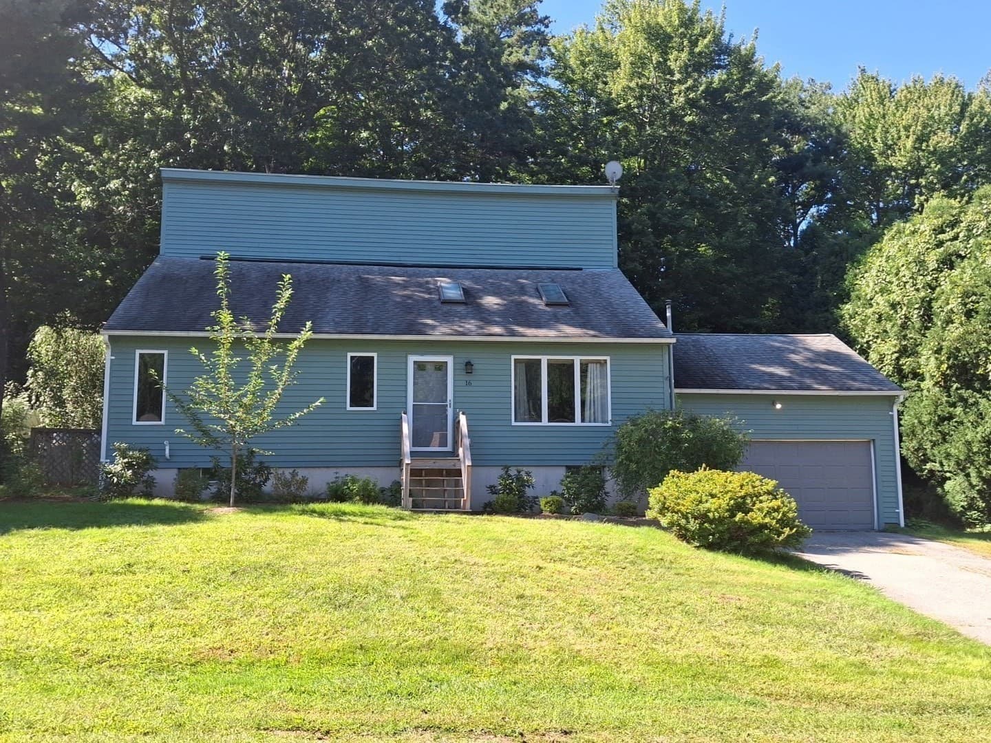 16 Clark, Belchertown MA 01700
