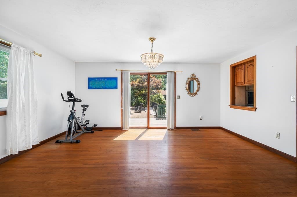 6 Marlboro Dr, Leicester MA 01524 photo 6