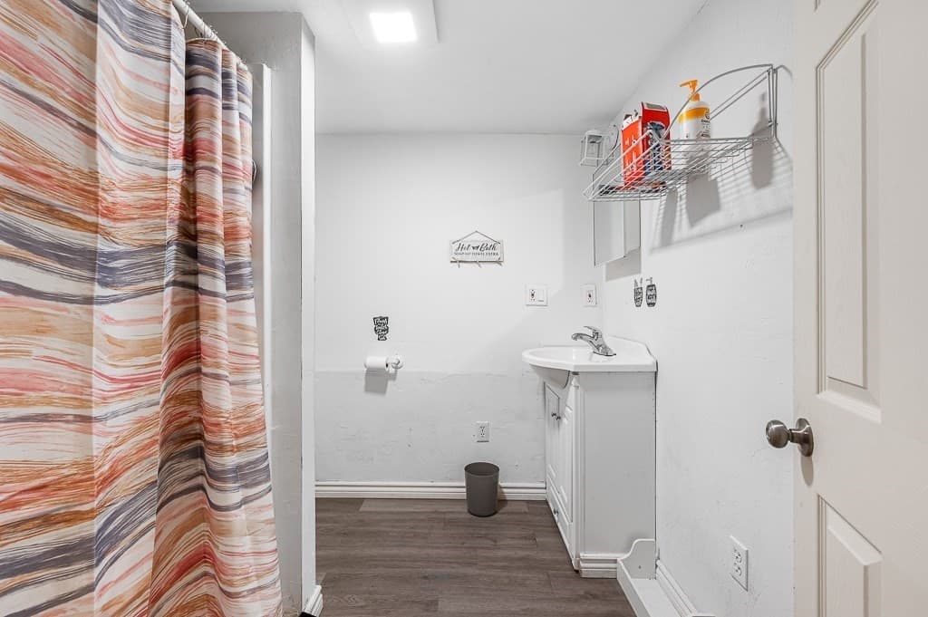 6 Marlboro Dr, Leicester MA 01524 photo 32