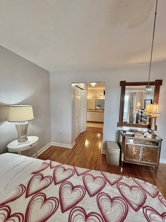 Condominium at 9 Park Ave # 313, Hull MA 02045, Hull, photo 6 of 9