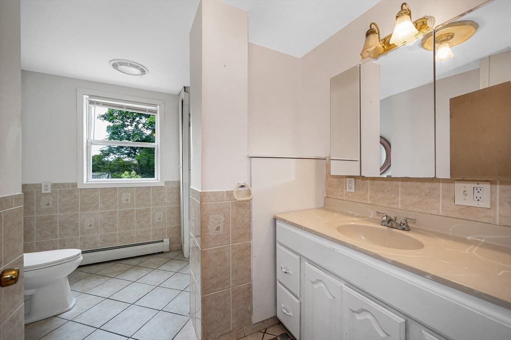 50 Wentworth Avenue, Lowell MA 01852 photo 18