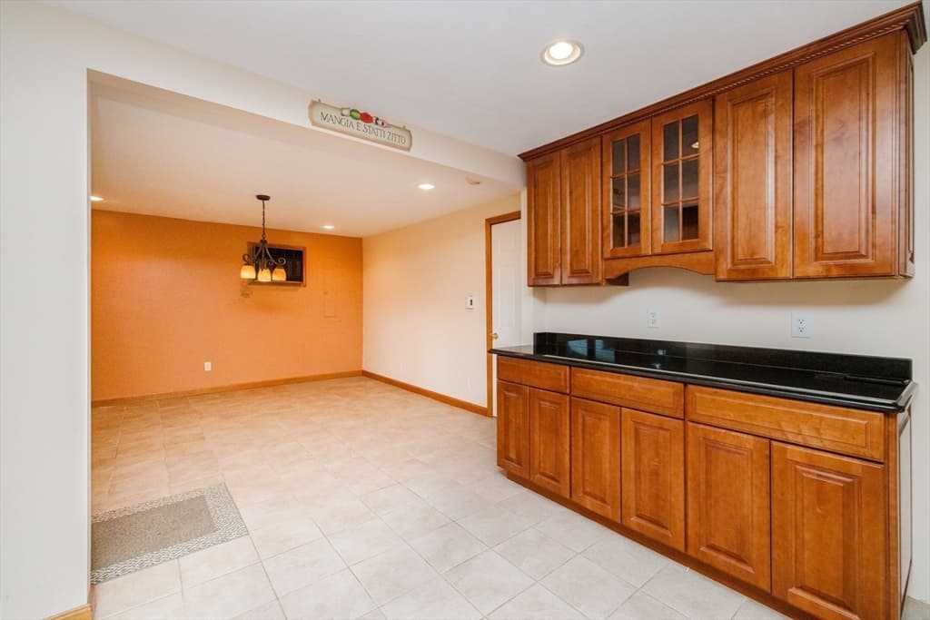 362 Hovenden Ave, Brockton MA 02302 photo 12
