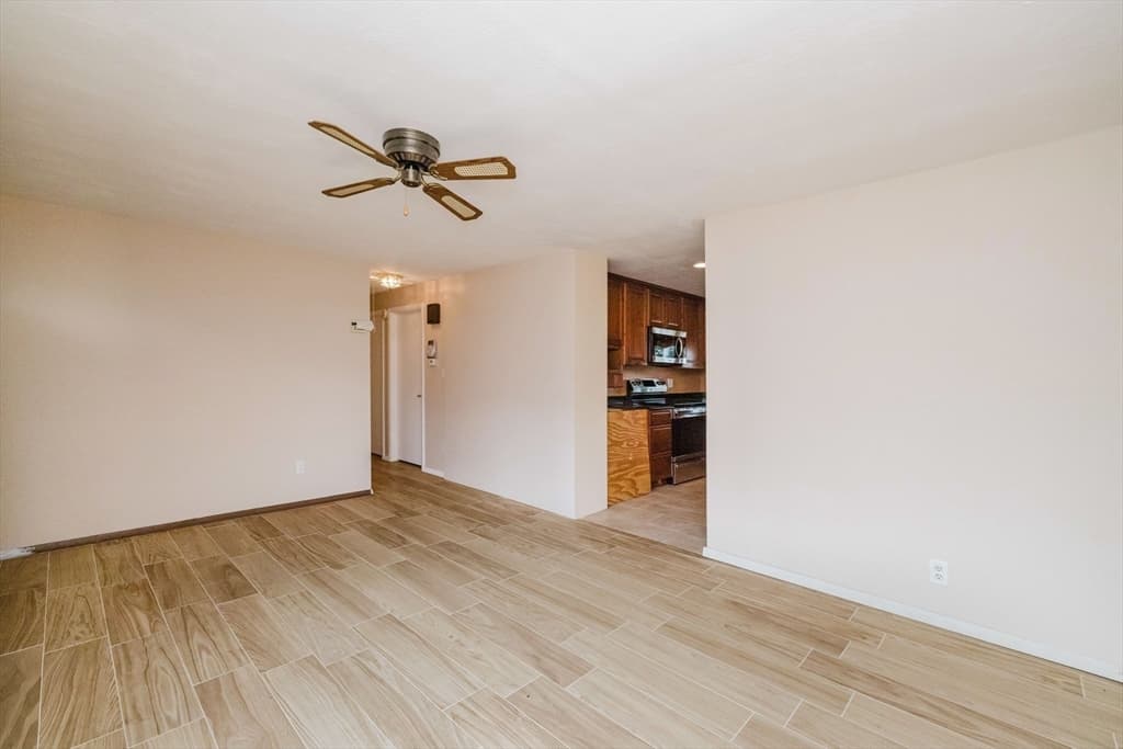 362 Hovenden Ave, Brockton MA 02302 photo 5
