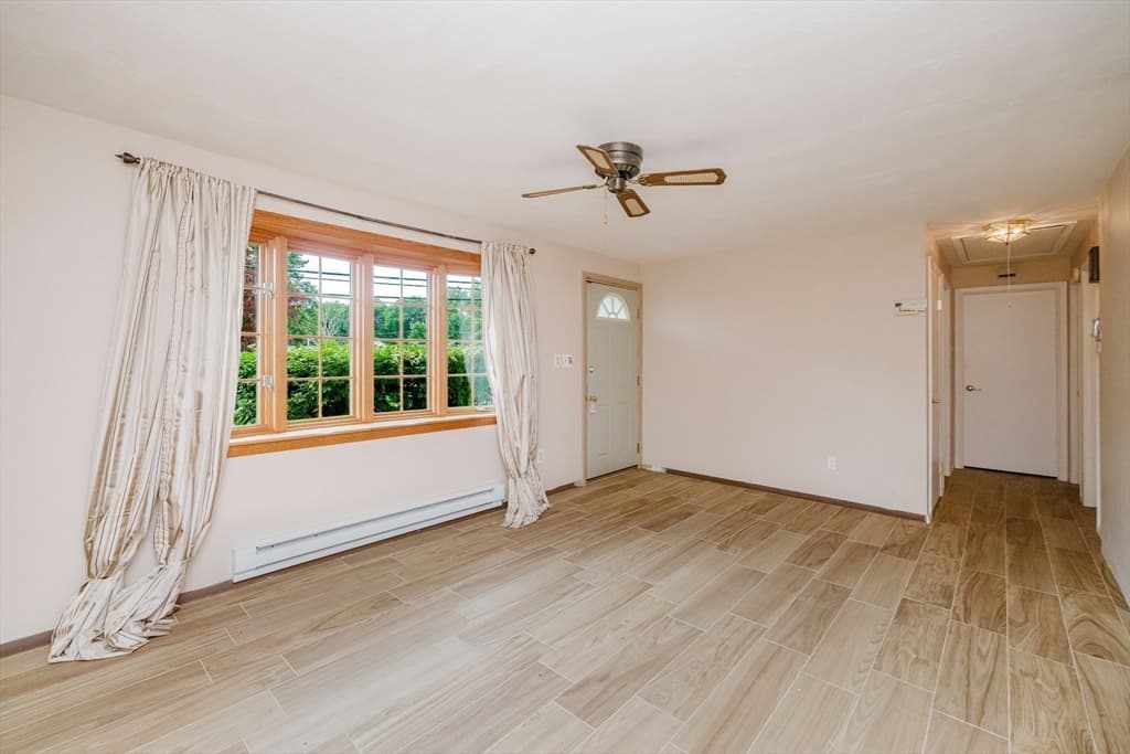 362 Hovenden Ave, Brockton MA 02302 photo 18