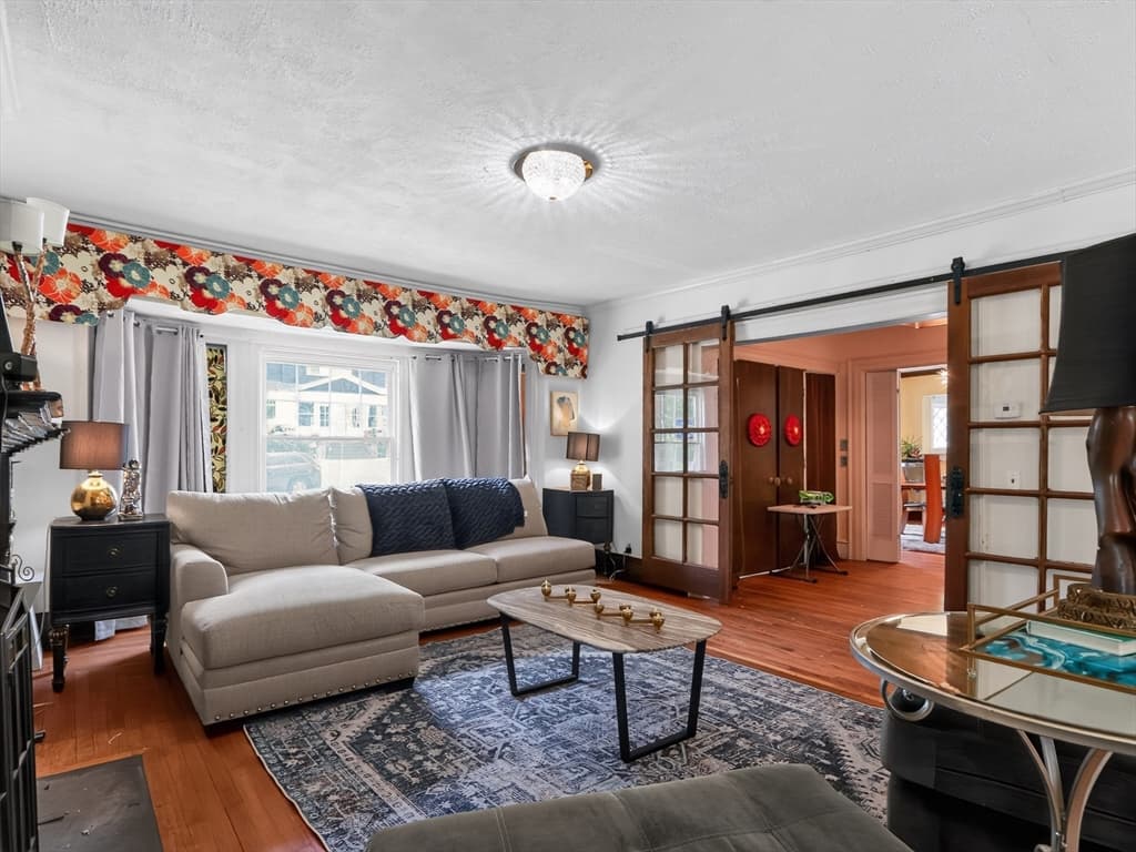 Single Family Residence at 45 Yale St, Holyoke MA 01040, Holyoke, photo 17 of 31