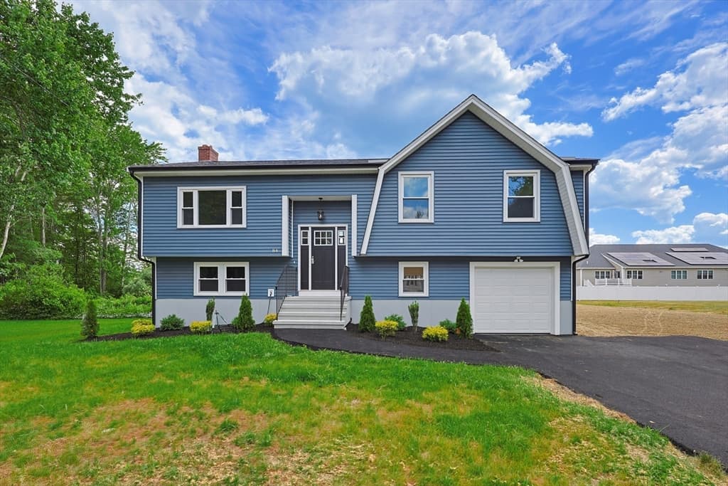 84 Scotland St, West Bridgewater MA 02379