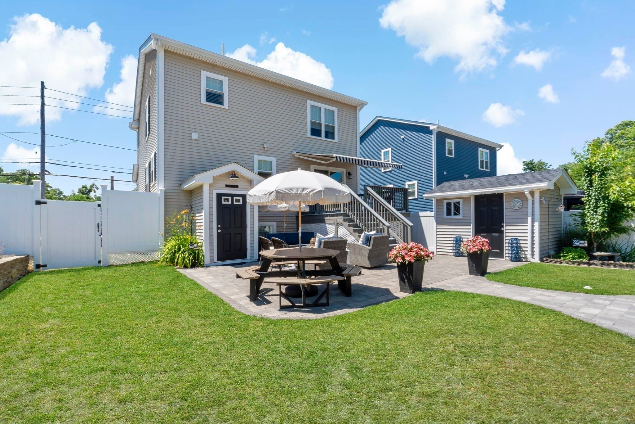 Single Family Residence at 670 Bay St, Fall River MA 02724, Fall River, photo 42 of 42