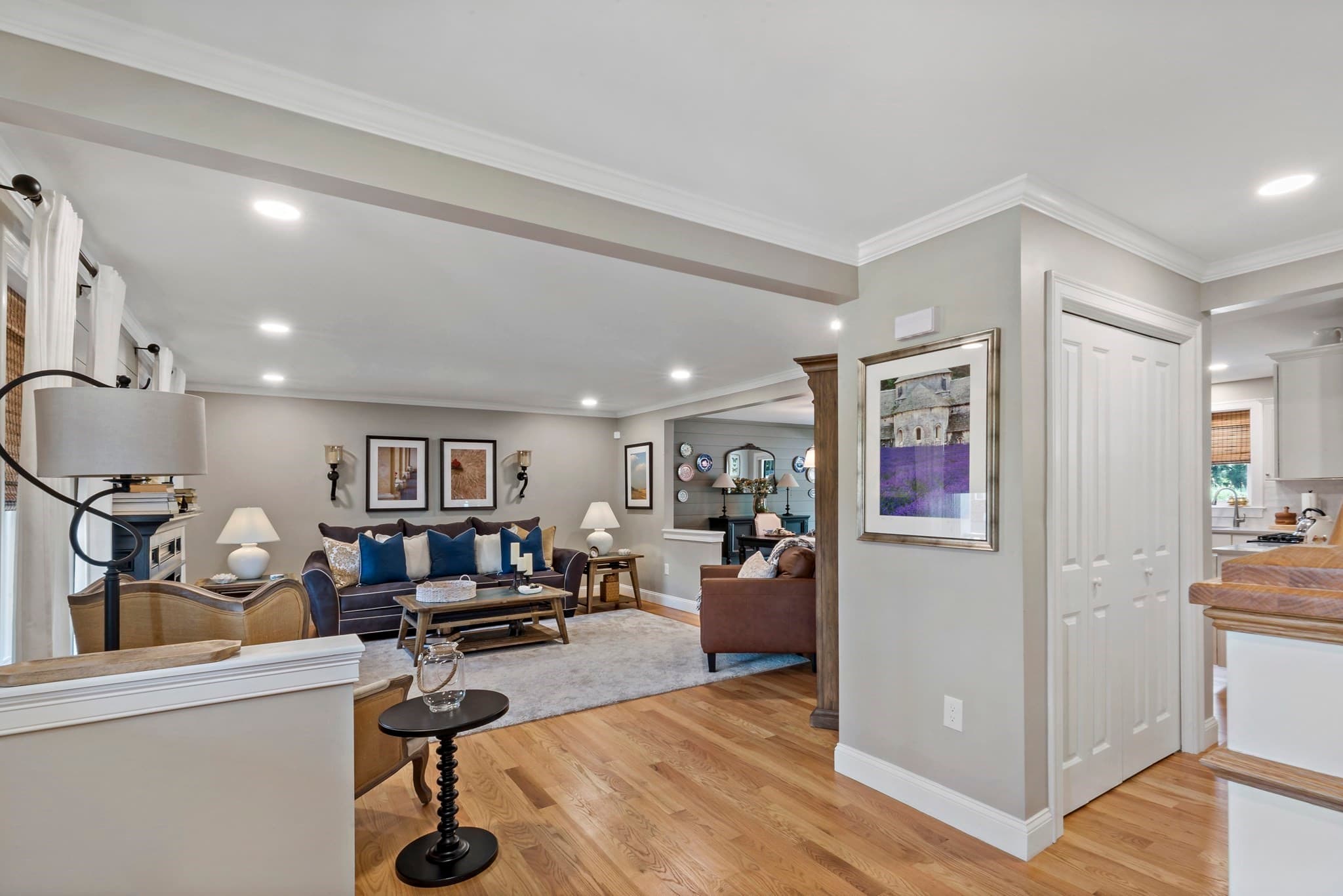 Single Family Residence at 670 Bay St, Fall River MA 02724, Fall River, photo 3 of 42
