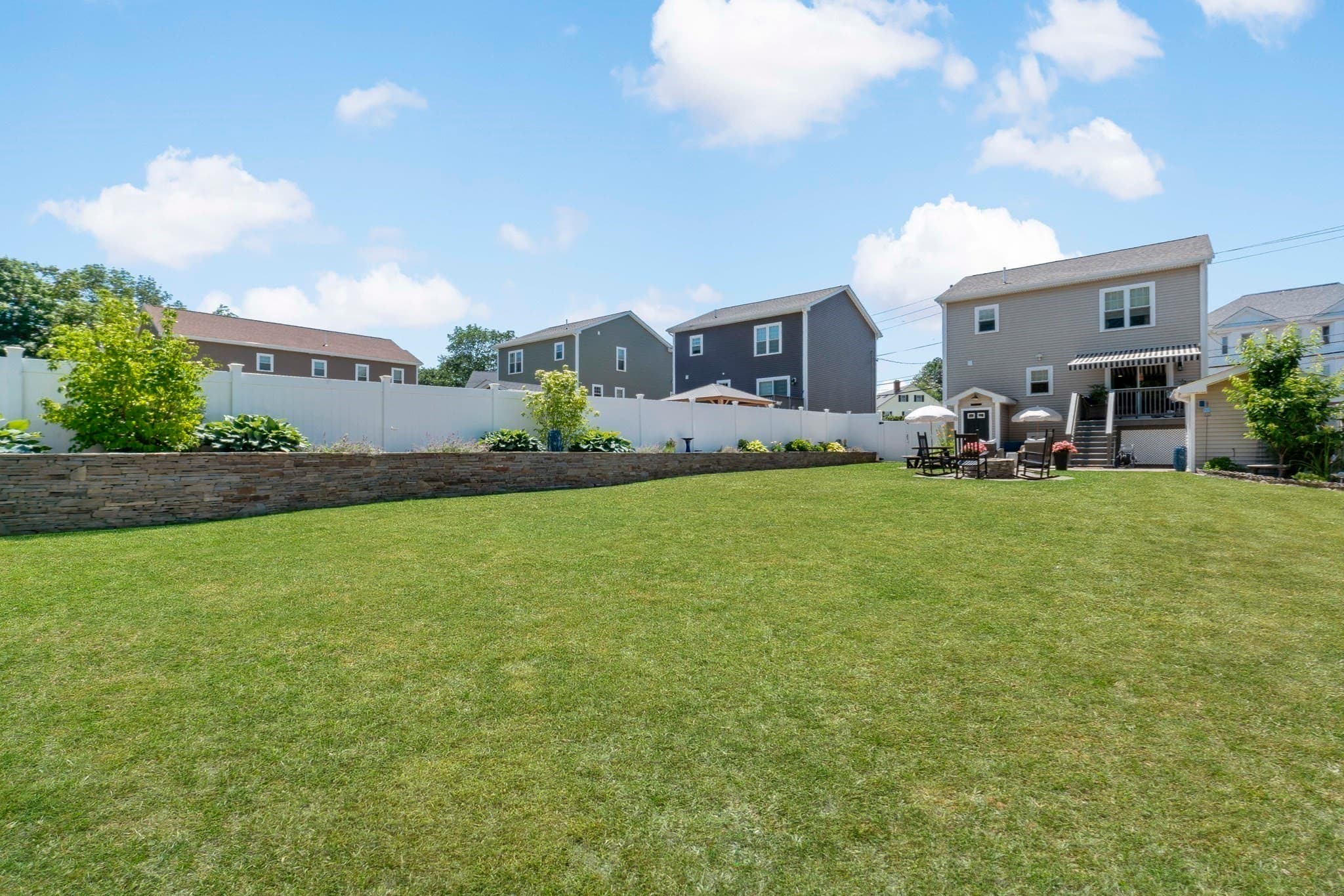 Single Family Residence at 670 Bay St, Fall River MA 02724, Fall River, photo 35 of 42