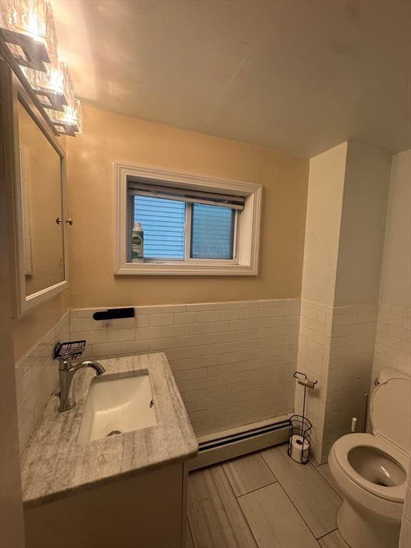 Single Family Residence at 449 Frankfort St, Boston MA 02128, photo 6 of 17