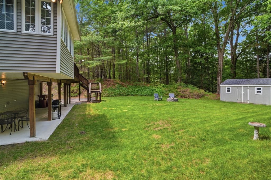 20 Emerald St, Tyngsborough MA 01879 photo 6
