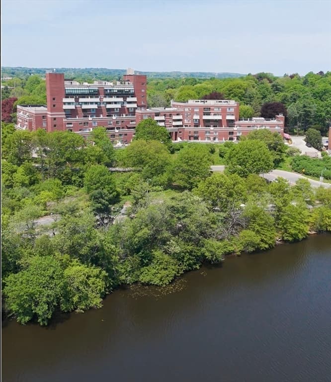 Condominium at 199 Coolidge Ave # 515, Watertown MA 02472, photo 16 of 16