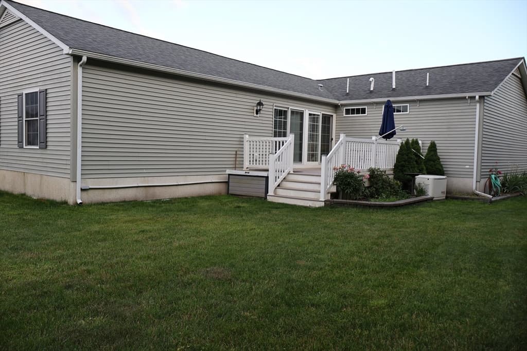 Single Family Residence at 23 Quarry Stone Drive, Bridgewater MA 02324, Bridgewater, photo 3 of 20