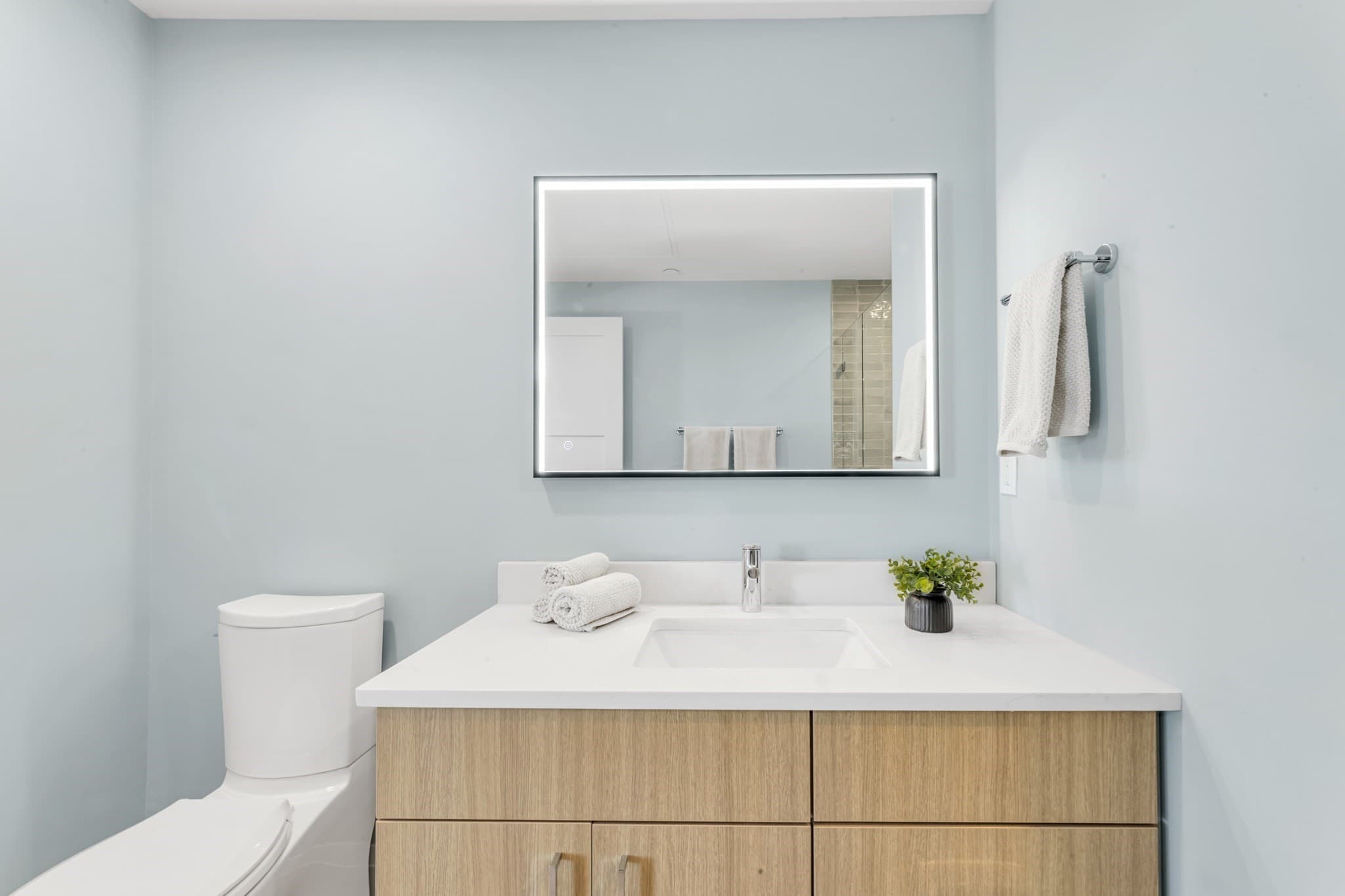 Condominium at 34 Oak Street # 103, Boston MA 02136, Boston, photo 13 of 25