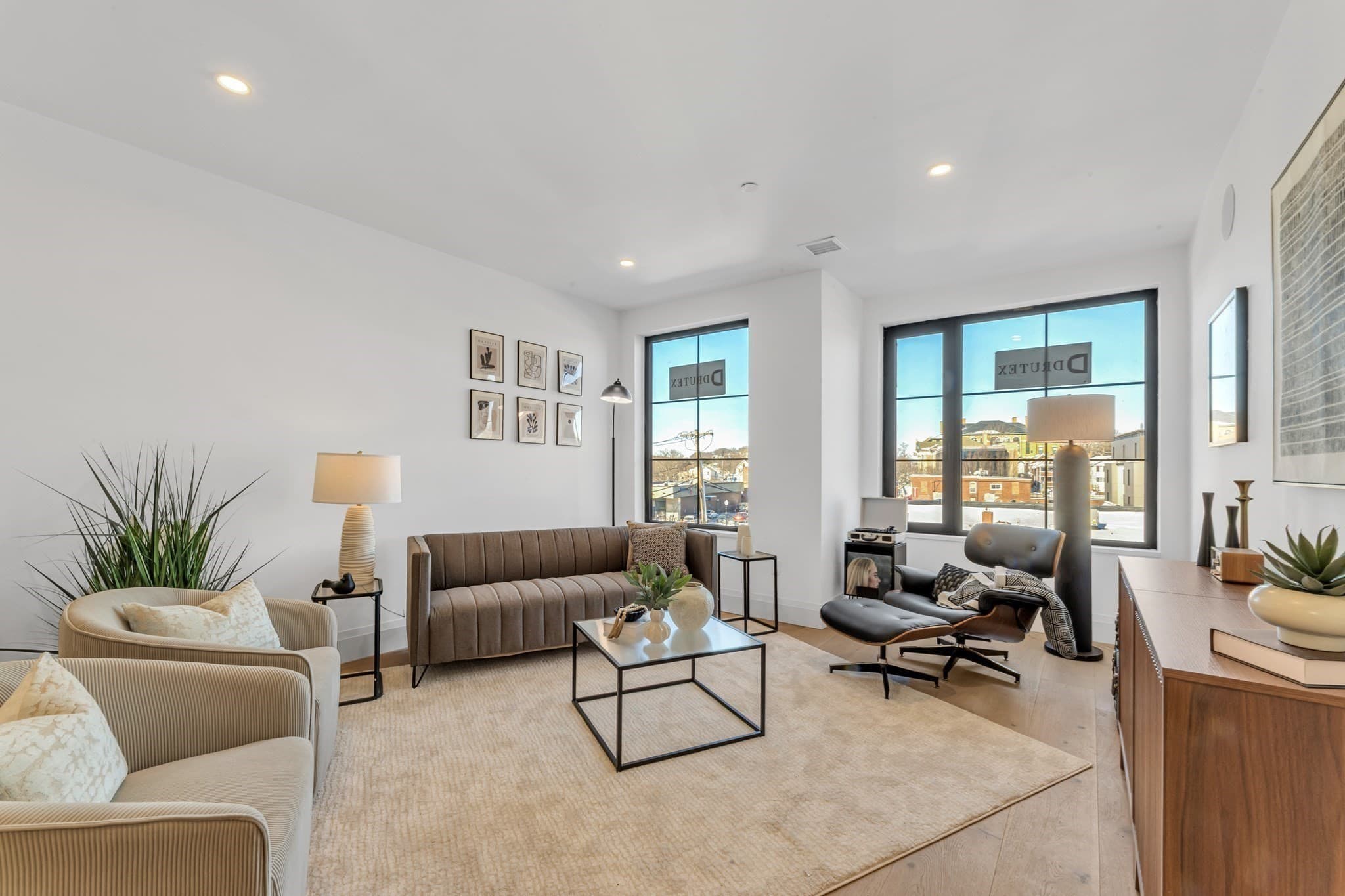 Condominium at 34 Oak Street # 103, Boston MA 02136, Boston, photo 3 of 25