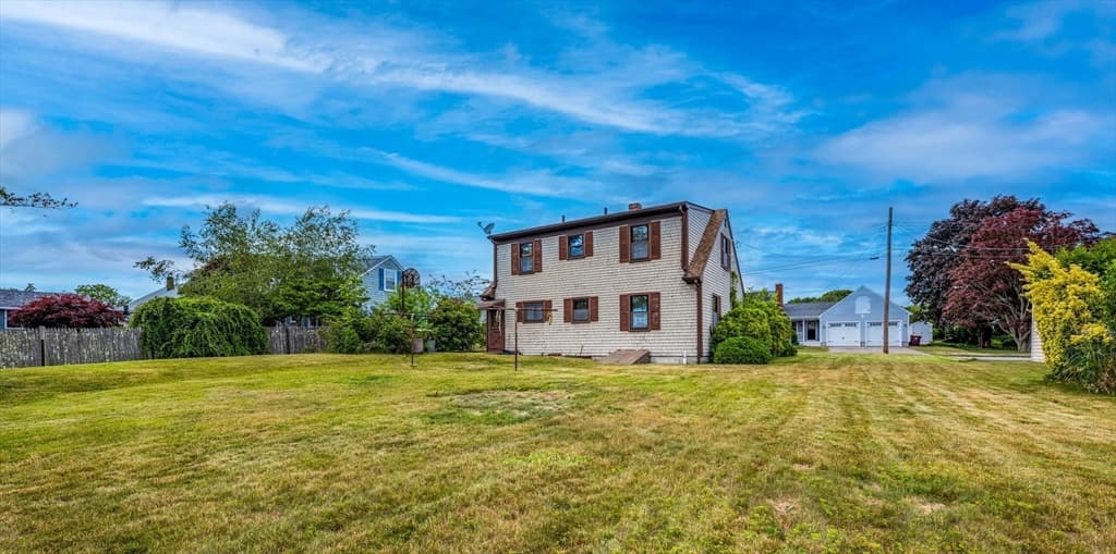 Single Family Residence at 36 Ludlow St., Acushnet MA 02743, Acushnet, photo 10 of 24