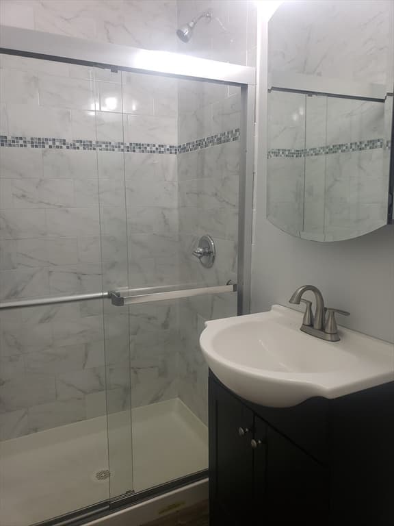 422 Mcgrath Highway, Somerville MA 02143 photo 17