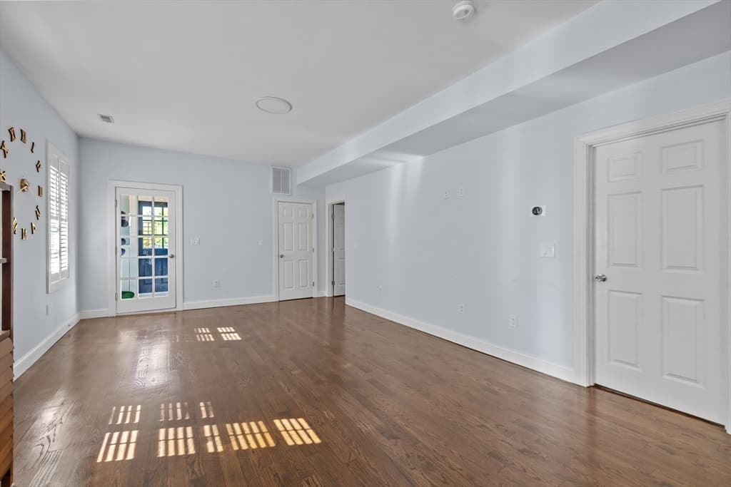 Condominium at 74 Kingsdale # 3, Boston MA 02124, Boston, photo 7 of 22