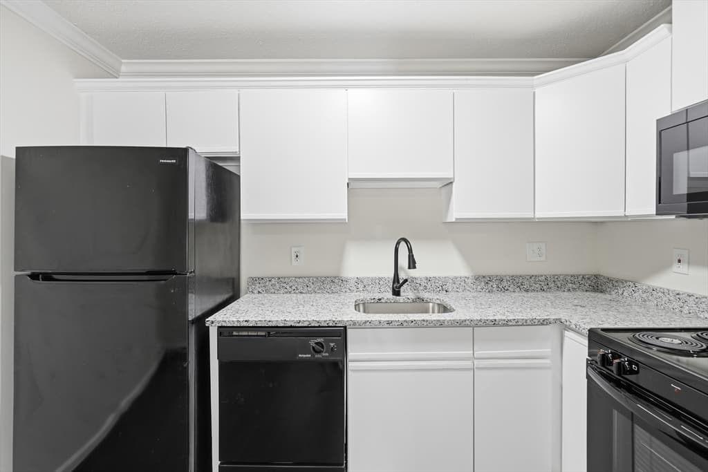 30 Abbey Rd # 102, Leominster MA 01453 photo 8